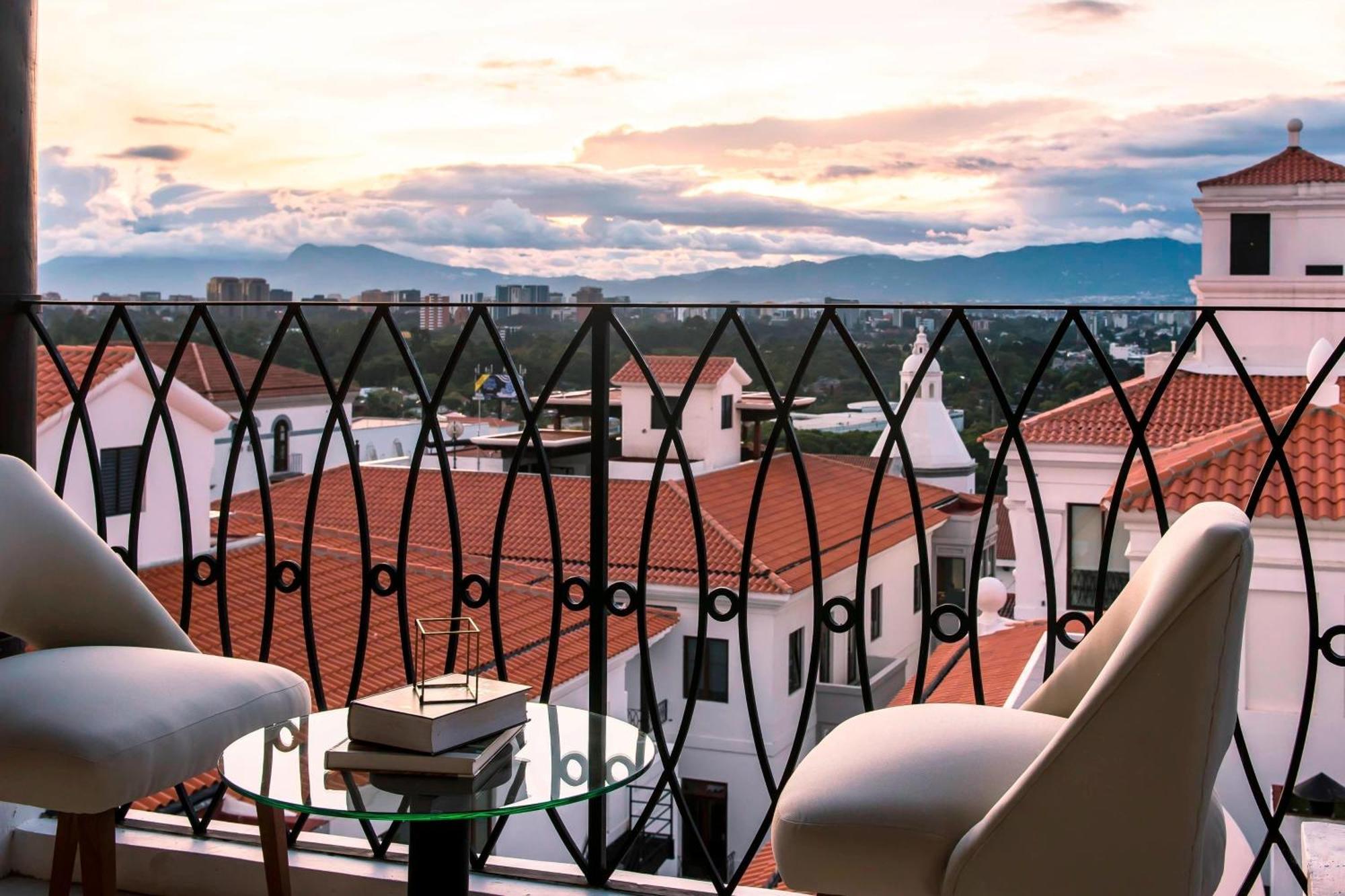 Ac Hotels By Marriott Guatemala-Stadt Exterior foto