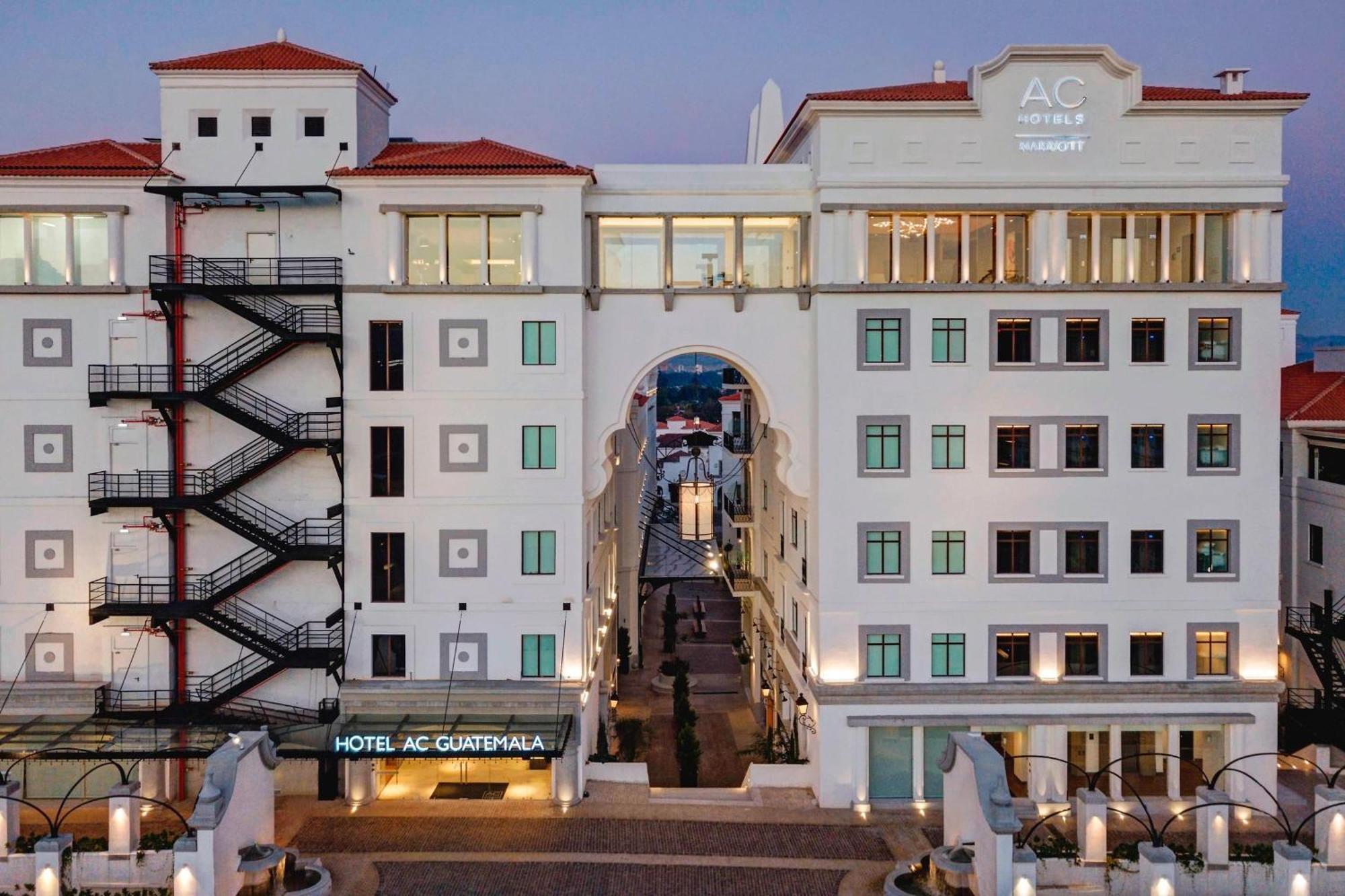 Ac Hotels By Marriott Guatemala-Stadt Exterior foto